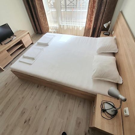 Таня 8 Apartamento Pomorie Exterior foto